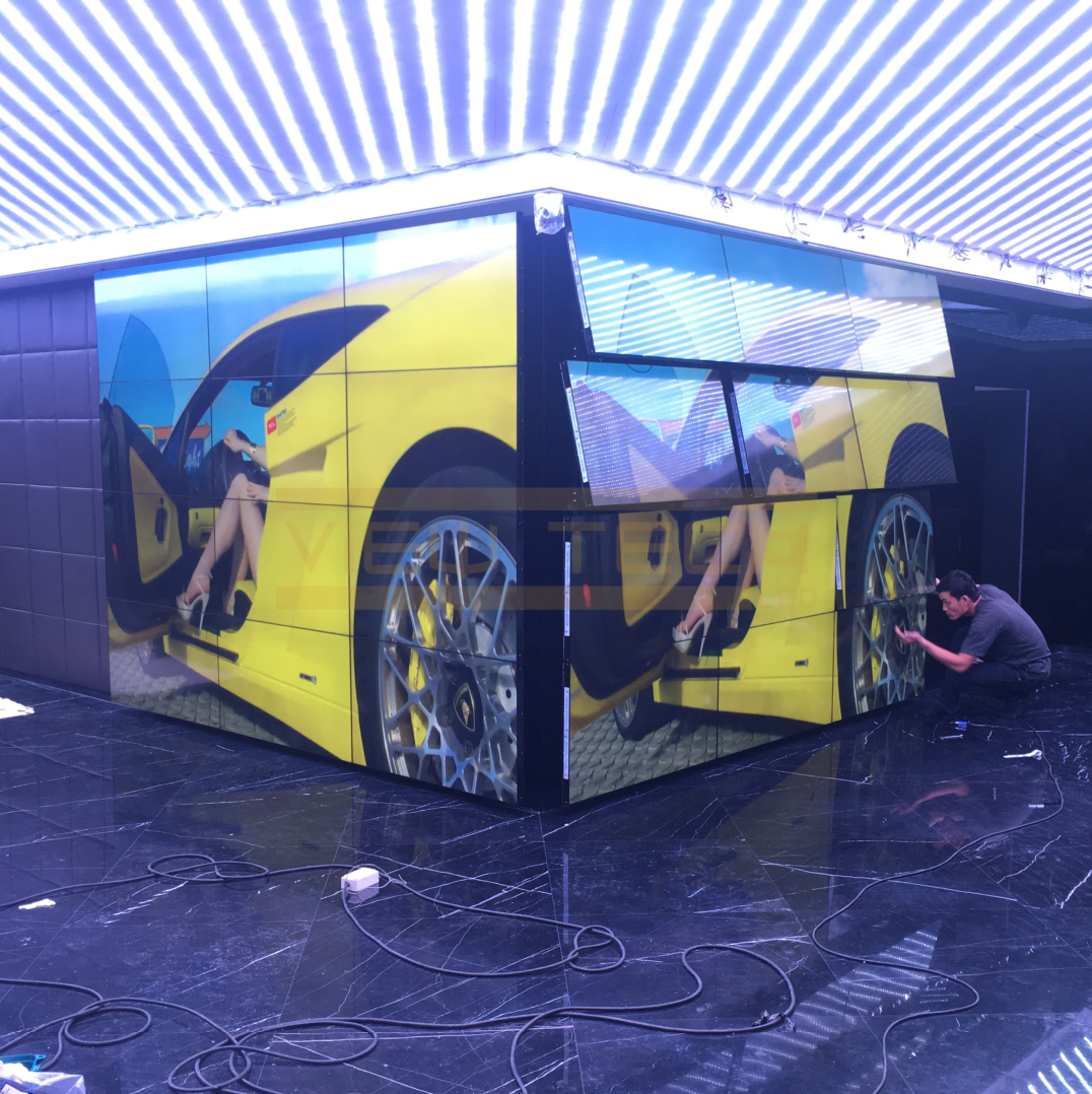 ติดตั้งจอ 2 จุด Video Wall 4x3 Samsung 49นิ่ว นิ้ว
Show Room Supper Car 